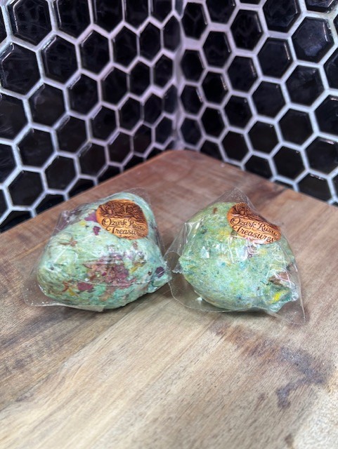 Homemade Bath Bombs